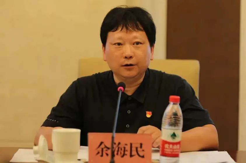 崇外商會聯(lián)合黨委書記、商會會長丁一參加崇外街道黨建協(xié)調委員會全體會議并代表成員單位進行發(fā)言